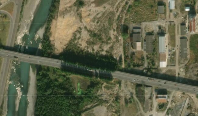 The area is flat with a slight slope northeast towards the Rioni River The area is flat with a slight slope northeast towards the Rioni River